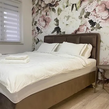 Apartman Enigma Ruma Exterior photo